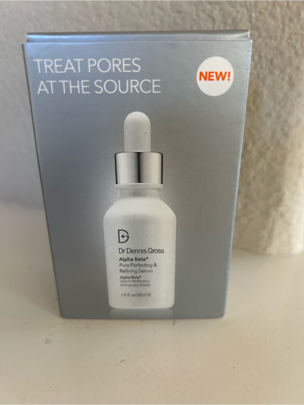 Dr. Dennis Gross Alpha Beta Pore Perfecting & Refining Serum — White
